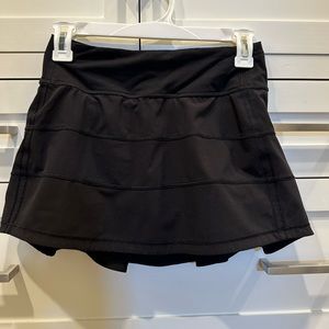 Pace rival Lululemon skirt size 2 in black